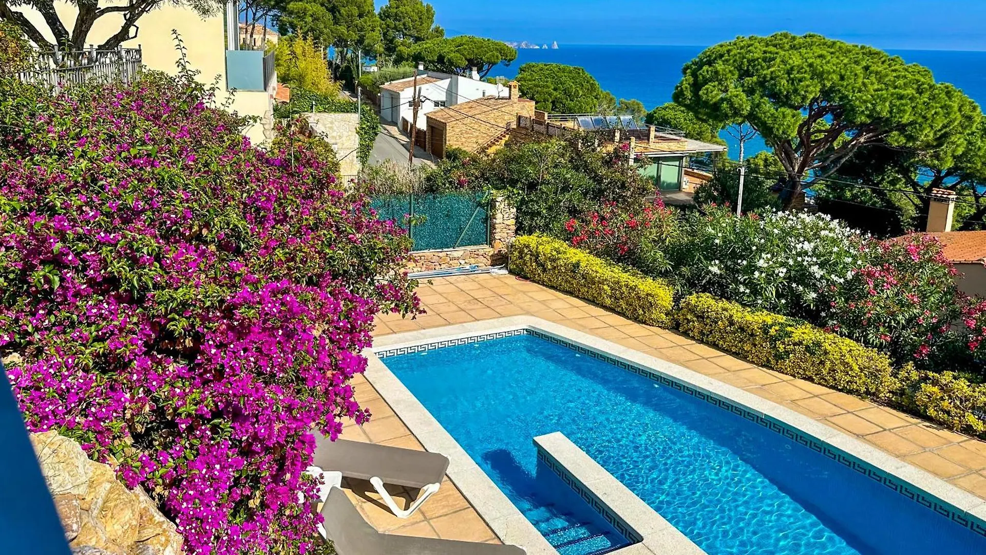 Roc Blau - Villa Con Piscina Y Maravillosas Vistas Al Mar Isla Roja